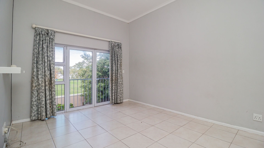 To Let 2 Bedroom Property for Rent in Claremont Western Cape